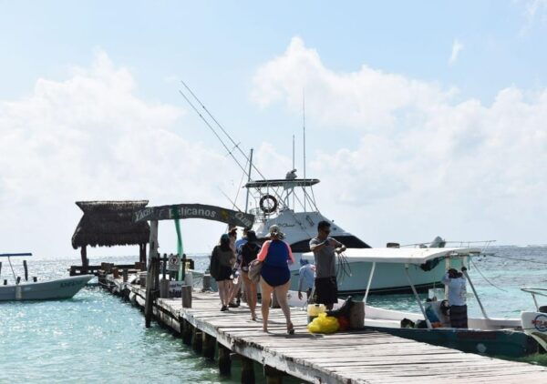 Puerto Morelos: Snorkel in Coral Reef and Visit the Town - Marine Conservation and Fees