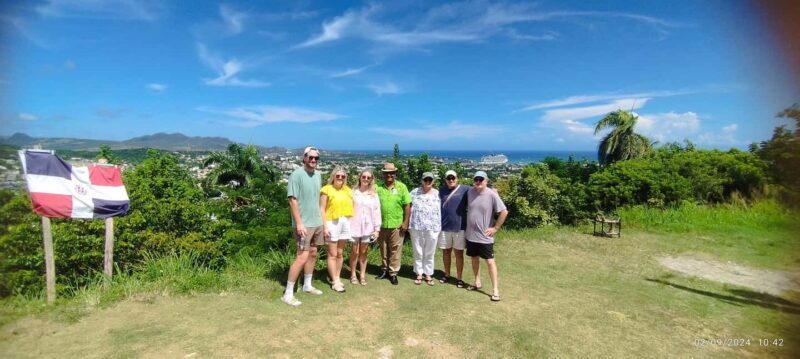 Puerto Plata: City Tour & bich playa Dorada 5 hora - Transportation and Group Size