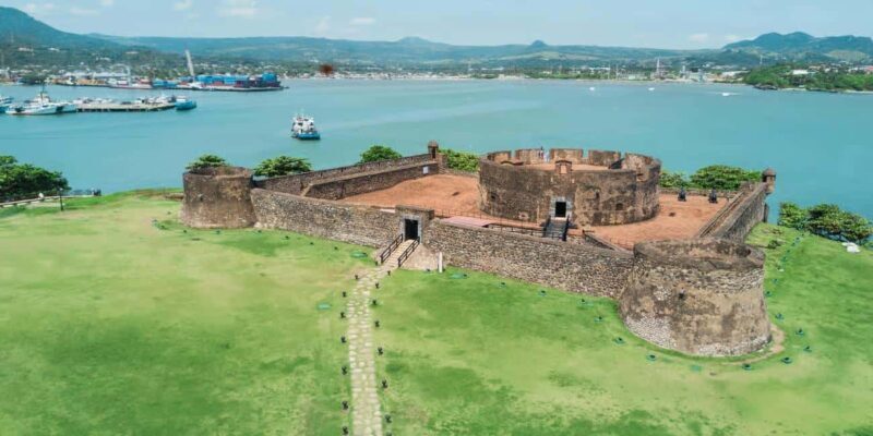 Puerto Plata: Walking Tour with Rum & Chocolate Tastings - An In-Depth Look at the Puerto Plata Walking Tour