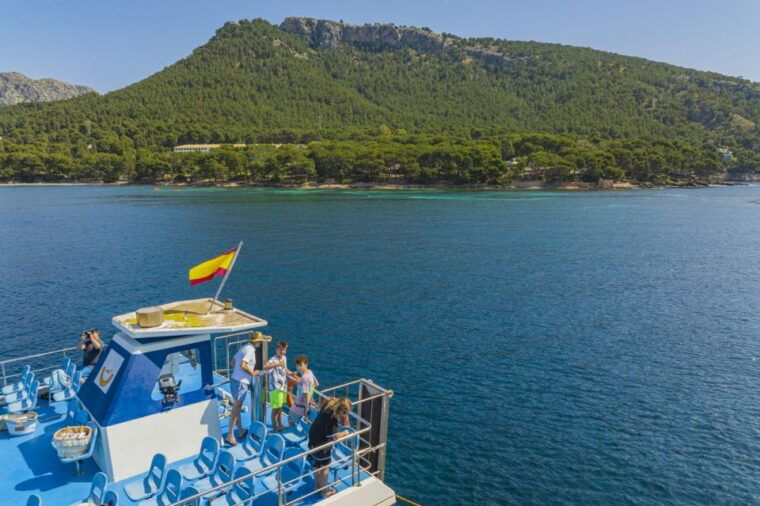 Puerto Pollença: Ferry to Formentor Beach - Duration and Booking