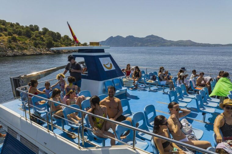 Puerto Pollença: Ferry to Formentor Beach - Exploring Pollença Bay
