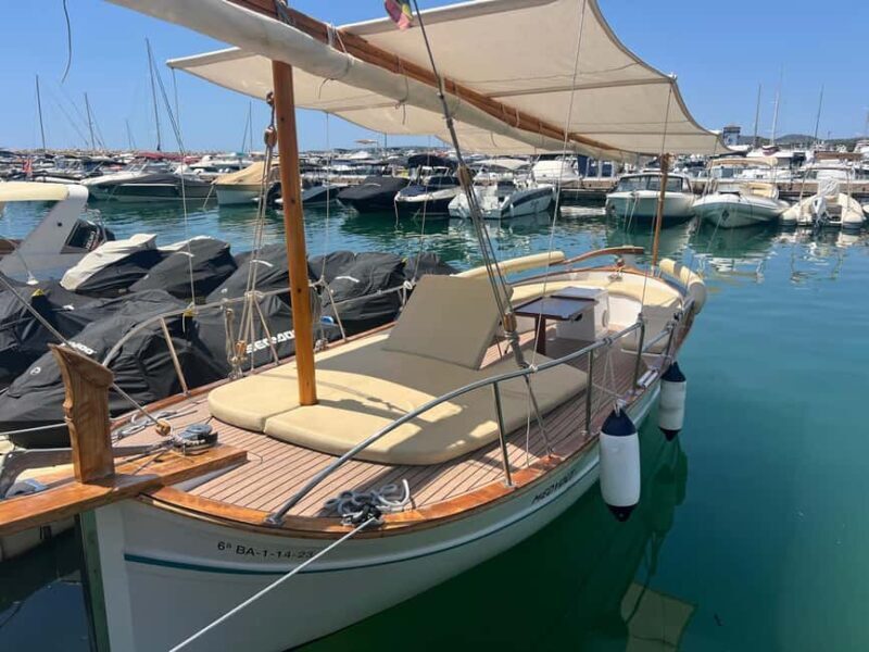 Puerto Portals: 100% electric Mallorcan boat tour with professional skipper - Good To Know