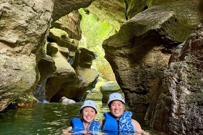Puerto Rico Charco Azul Hiking Adventure - An introduction to Charco Azul and Cuevas Arenales