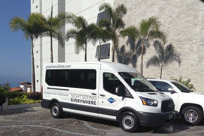 Puerto Vallarta Airport to Hotel Private Transfer by Minivan - The Sum Up