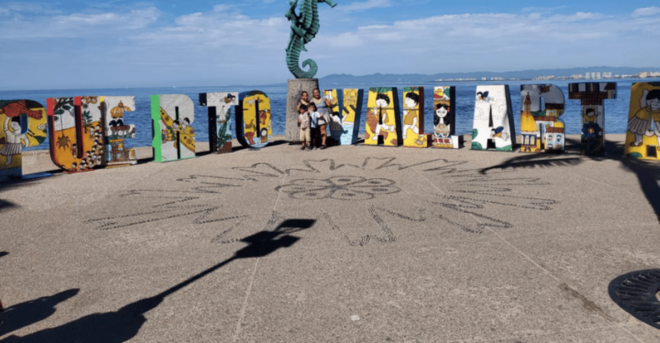 Puerto Vallarta: Bar Crawl Experience - Expert Local Guide Insights