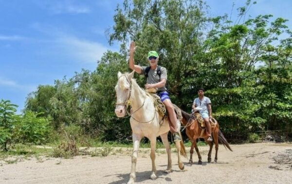 Puerto Vallarta: Beach Boy Los Arcos, Animas, and Quimixto - Frequently Asked Questions