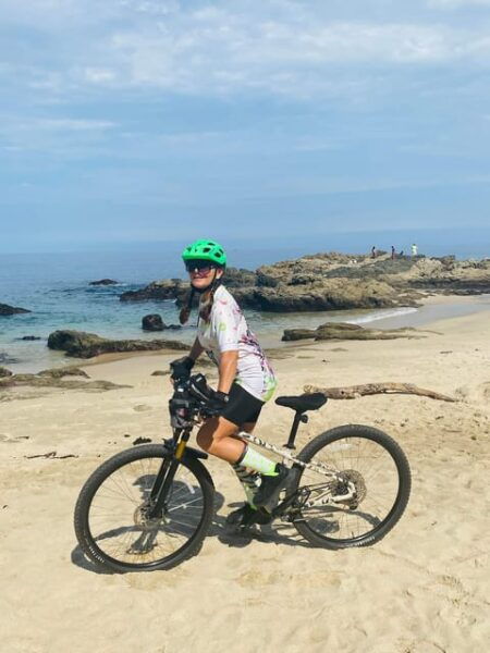 Puerto Vallarta: Bikes Tours on the City and Beach - Tour Guide and Language