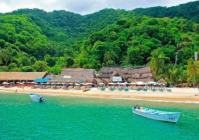 Puerto Vallarta: Cruise, Breakfast, Lunch & Open Bar Onboard - Onboard Experience
