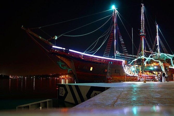 Puerto Vallarta Dinner Under the Sea and Pirate Show - Good To Know