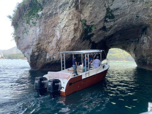Puerto Vallarta: Exclusive Voyage to Los Arcos and El Paredón - Frequently Asked Questions