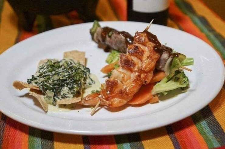 Puerto Vallarta: Fireworks and Dinner on the Bay - Activity Details