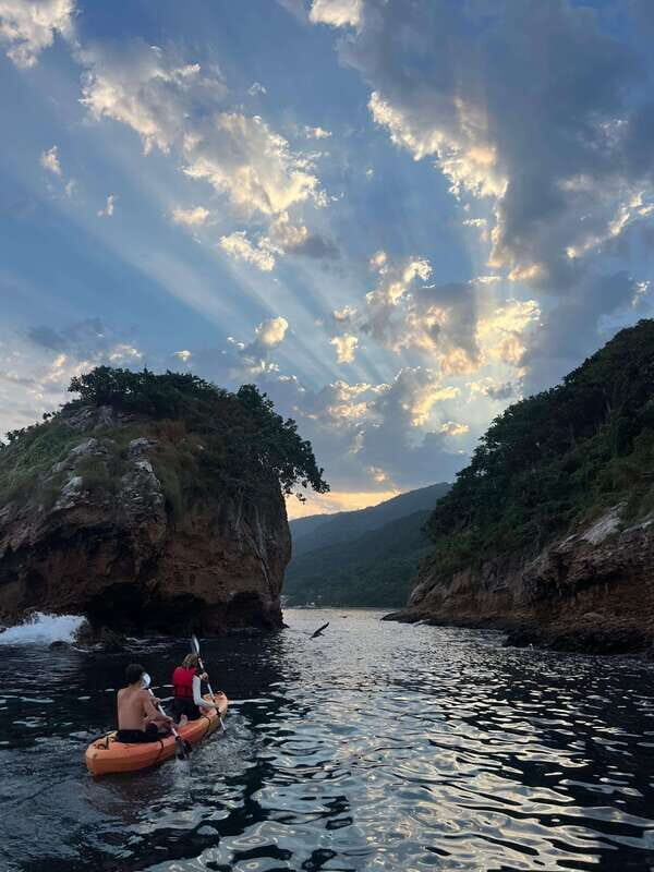 Puerto Vallarta: Los Arcos Marine Park Kayak/SUP Tour - Why Choose This Tour?