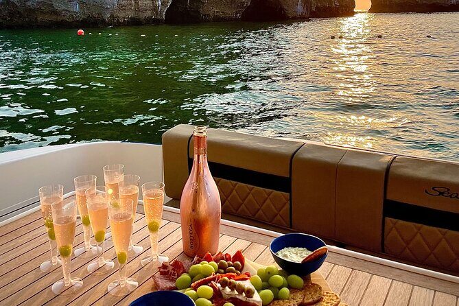Puerto Vallarta: Luxury Yacht Sunset Cruise with open bar - Good To Know