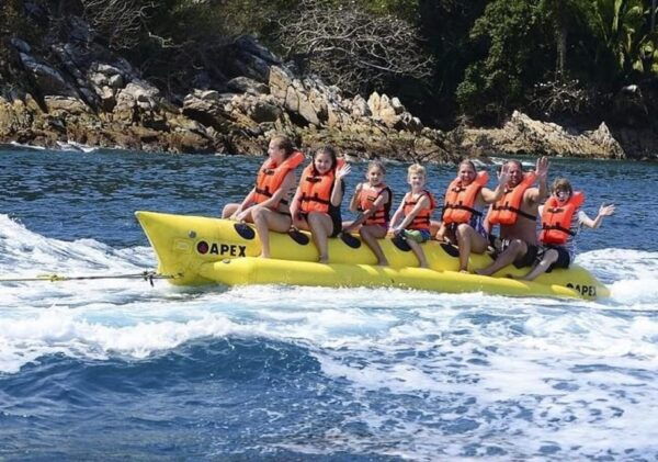 Puerto Vallarta: Majahuitas Island Pirate Ship Tour - Beach Activities