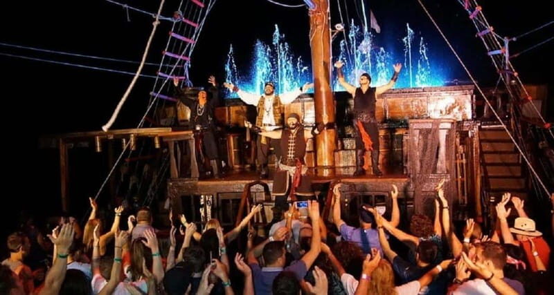 Puerto Vallarta: Pirate Cruise With Dinner, Show, Open Bar - What Makes This Pirate Cruise Special