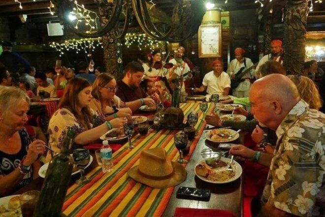 Puerto Vallarta: Pirate Show of the Bay - Open Bar and Entertainment