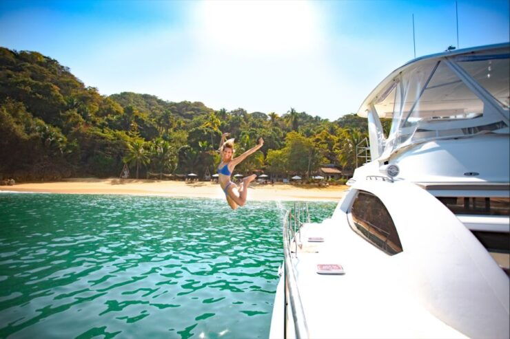 Puerto Vallarta: Private Luxury Yacht & Snorkeling Tour - Experience Itinerary Highlights