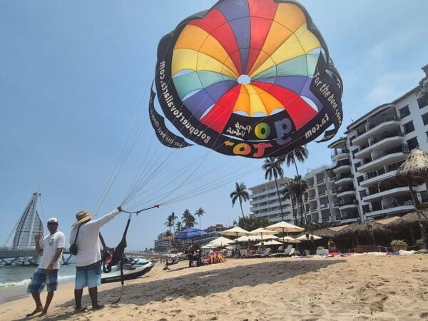 Puerto Vallarta: Private Parasailing Experience - Location and Transportation
