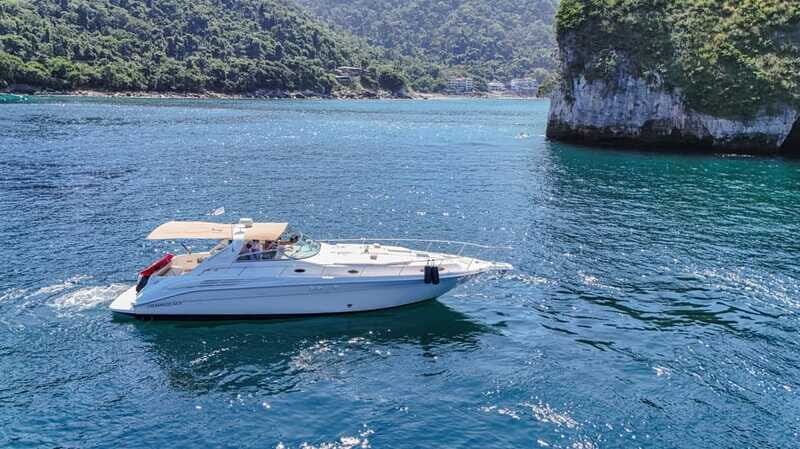 Puerto Vallarta Private Yacht Adventure 5 Hours + 1 Hour Free. - Food & Drinks: Impressions & Extras