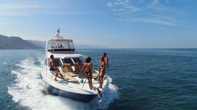 Puerto Vallarta: Private Yacht Charter (Up to 12 Guests) - On-Board Amenities