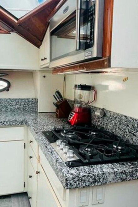 Puerto Vallarta: Renting the Bertram Yacht 58 Feet - Booking and Flexibility