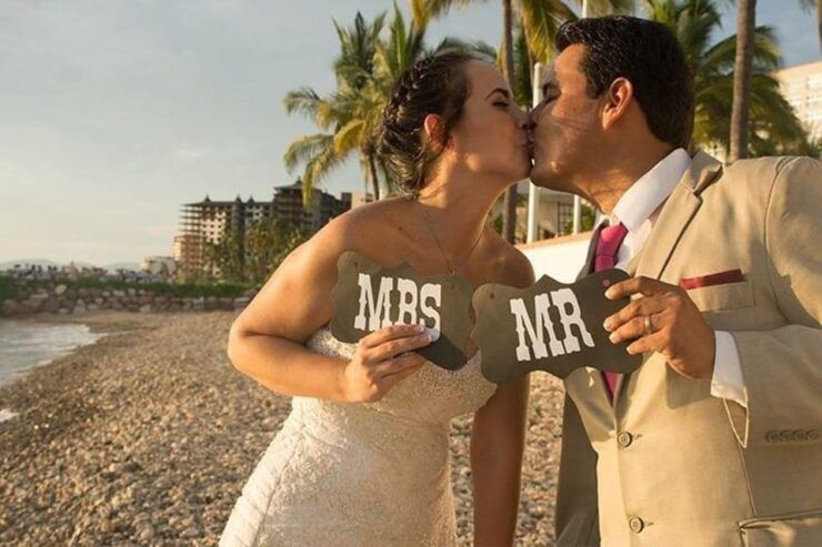 Puerto Vallarta: Wedding Photographer 5hrs by Photostory - Good To Know
