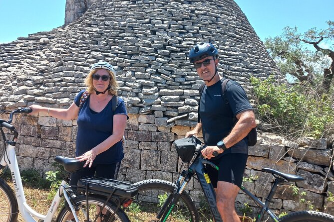 Puglia by E-Bike  - Alberobello & Locorotondo - Discovering the Charm of Locorotondo