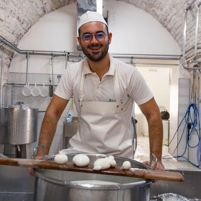 Puglia: Masseria Seppunisi Tour, Cheese, Burrata Tasting - Booking