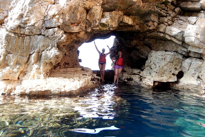 Pula Cliffs & Cave Kayaking - The Sum Up