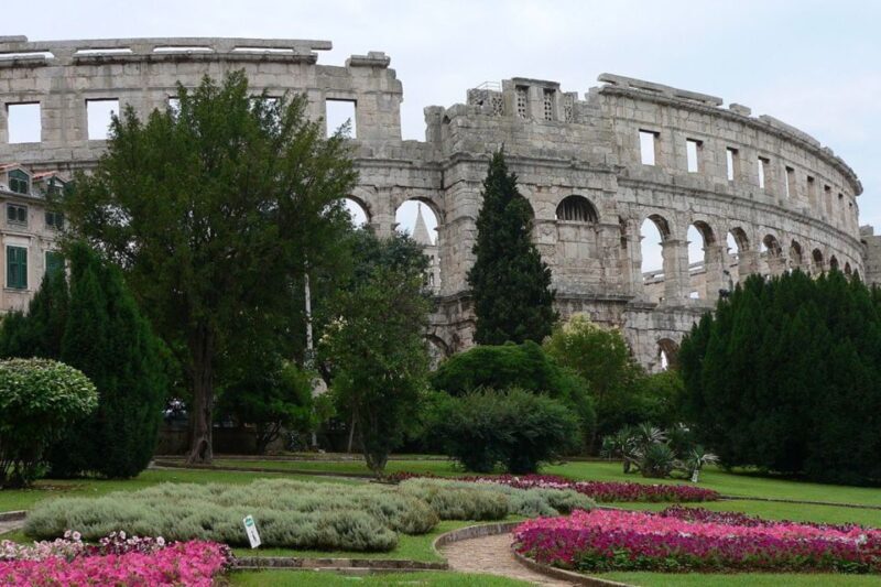 Pula: Historic Walking Tour with Local Guide & City Views - Who Should Consider This Tour?