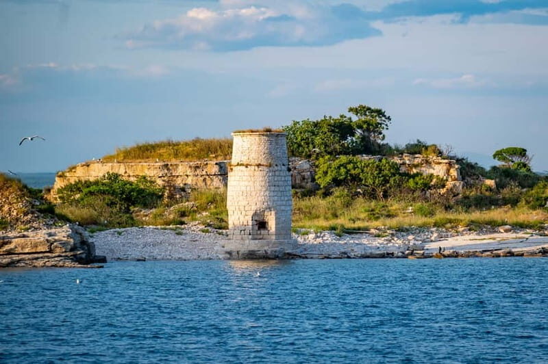 Pula: National Park Brijuni/2 swimming stops/lunch/drinks - Who Should Consider This Tour?