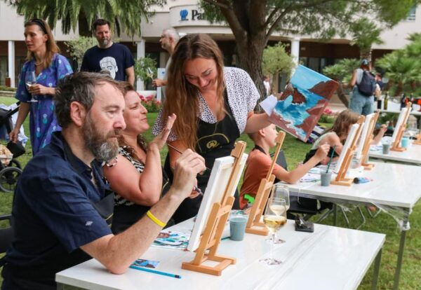 Pula: Paint & Wine Experience - Frequently Asked Questions