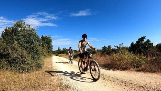 Pula-Vodnjan-Rovinj: E-Bike Swim & Forteress Tour - Meeting Point Details