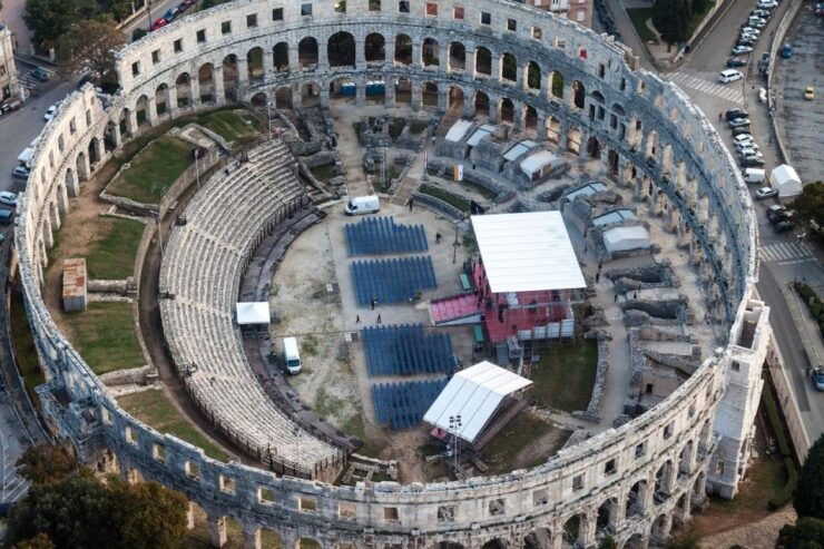 Pula:Pula Arena and Roman Heritage Walking Tour - Historical Landmarks and Roman Ruins