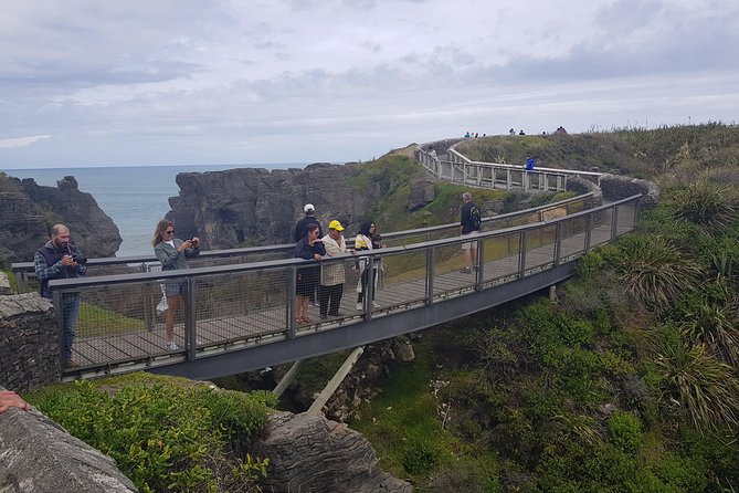 Punakaiki Blow Holes & Pancake Rocks Scenic Tour - Traveler Reviews