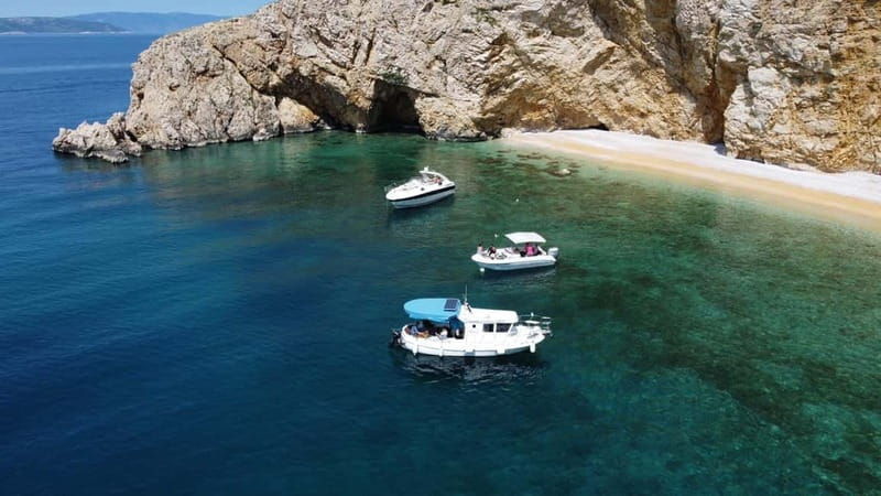 Punat: Stara Baka Wild Bays Private 3,5 h trip - The Skipper and Guides