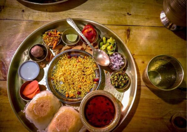 Pune: Private Walking Tour & Food Tasting With a Local - The Sum Up