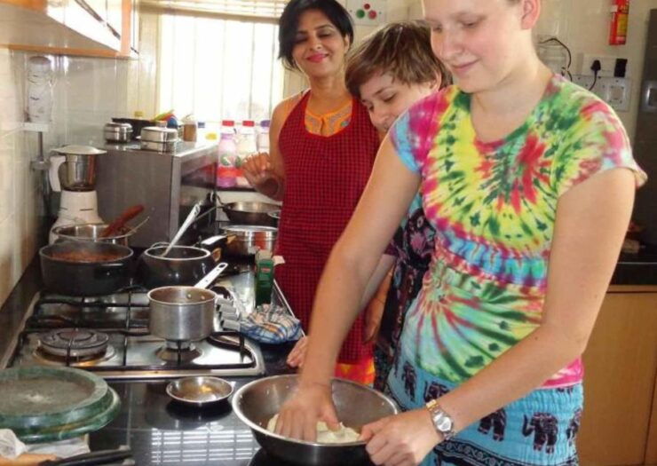 Pune: Traditional Cooking Classes & Dinner With Chef Family - Good To Know