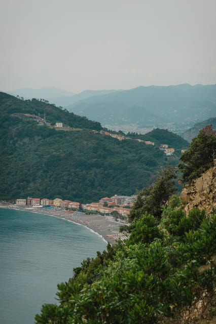 Punta Baffe: hiking immersed in the Mediterranean bush overlooking the sea - Who Should Consider This Tour?