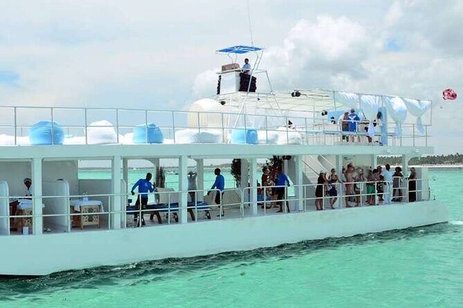 Punta Cana Adults Only Excursion to the only Floating Day Spa - Who Will Love This Tour?
