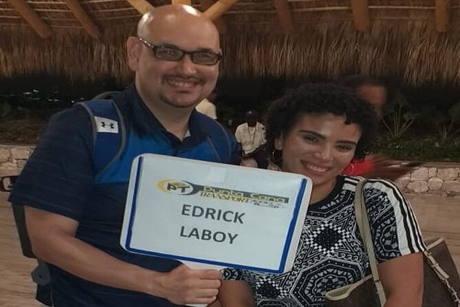 Punta Cana Airport Transportion Round-Trip to Hotels in Punta Cana - Meeting and Pickup Information