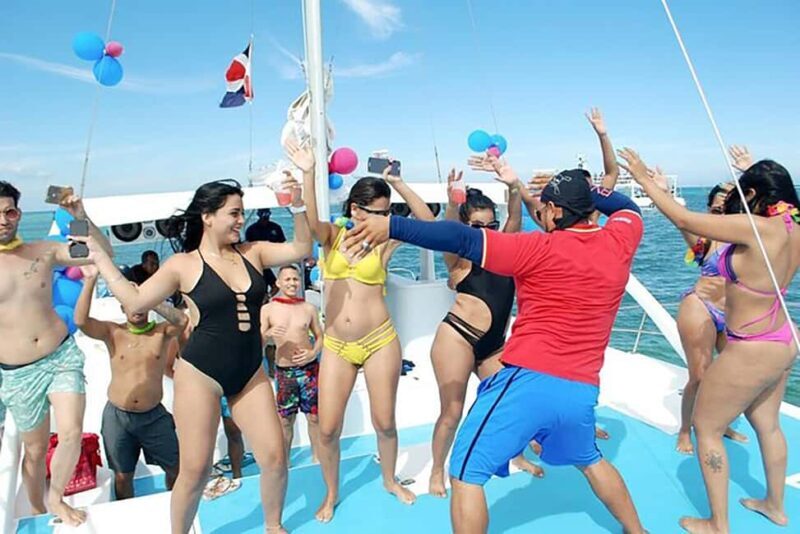 Punta Cana: Catamaran Boat Party with Unlimited Drinks - Who Should Consider This Tour?