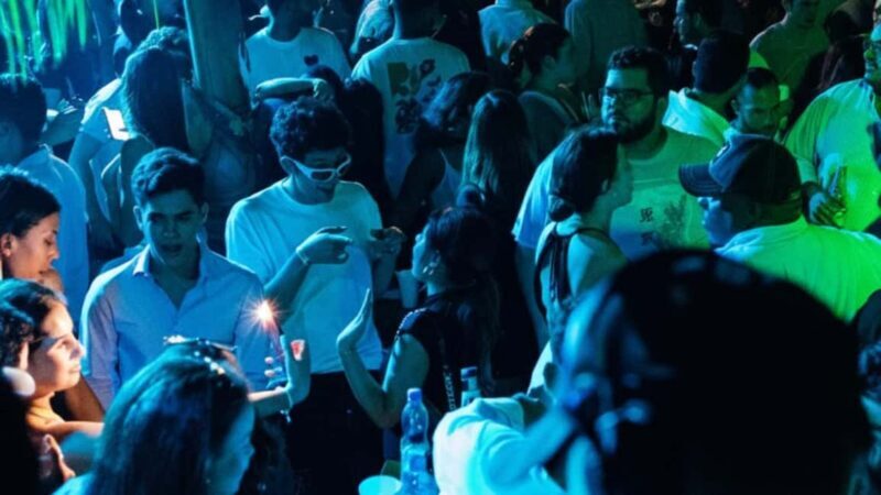 Punta Cana: Maroca Club Entry Ticket With National Open Bar - Good To Know