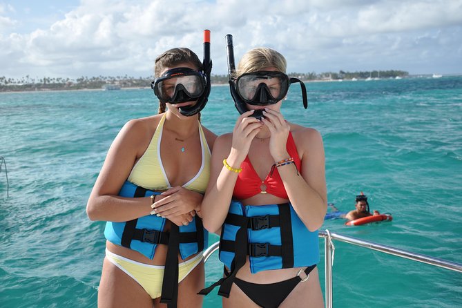 Punta Cana Parasailing Adventure, Shark and Stingray Encounter - Variety of Activities