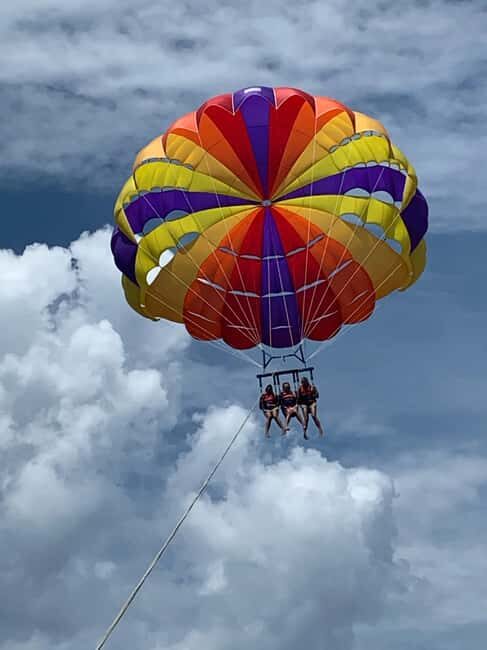 Punta Cana: Parasailing Adventure with Hotel Pickup - How the Tour Is Structured
