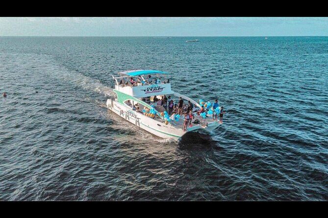 Punta Cana Party Boat (Only Adult) this Couple price - Good To Know