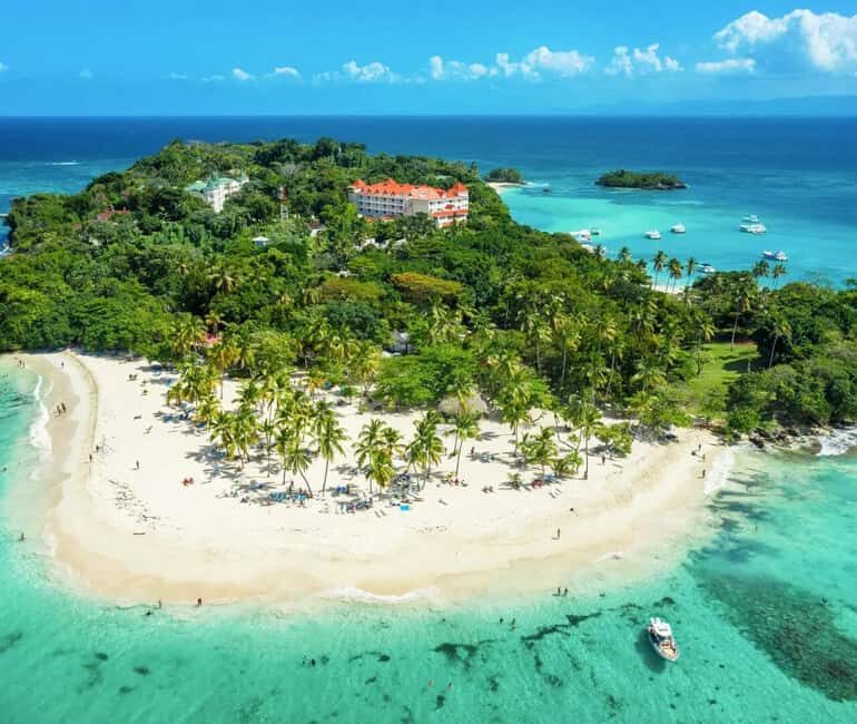 Punta Cana: Private Adventure to Samaná, Cayo Levantado - Transportation, Group Size, and Price