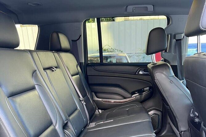 Punta Cana: Private Airport Transfer To Hotel One Wey - The Vehicle and Comfort Features