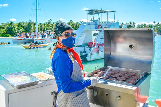 Punta Cana Private Boat BBQ ( MAX) - The Sum Up