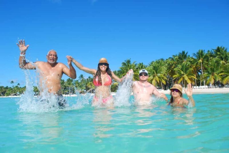 Punta Cana: Saona Island Catamaran Deluxe Cruise with Lunch - A Detailed Look at the Saona Island Catamaran Experience